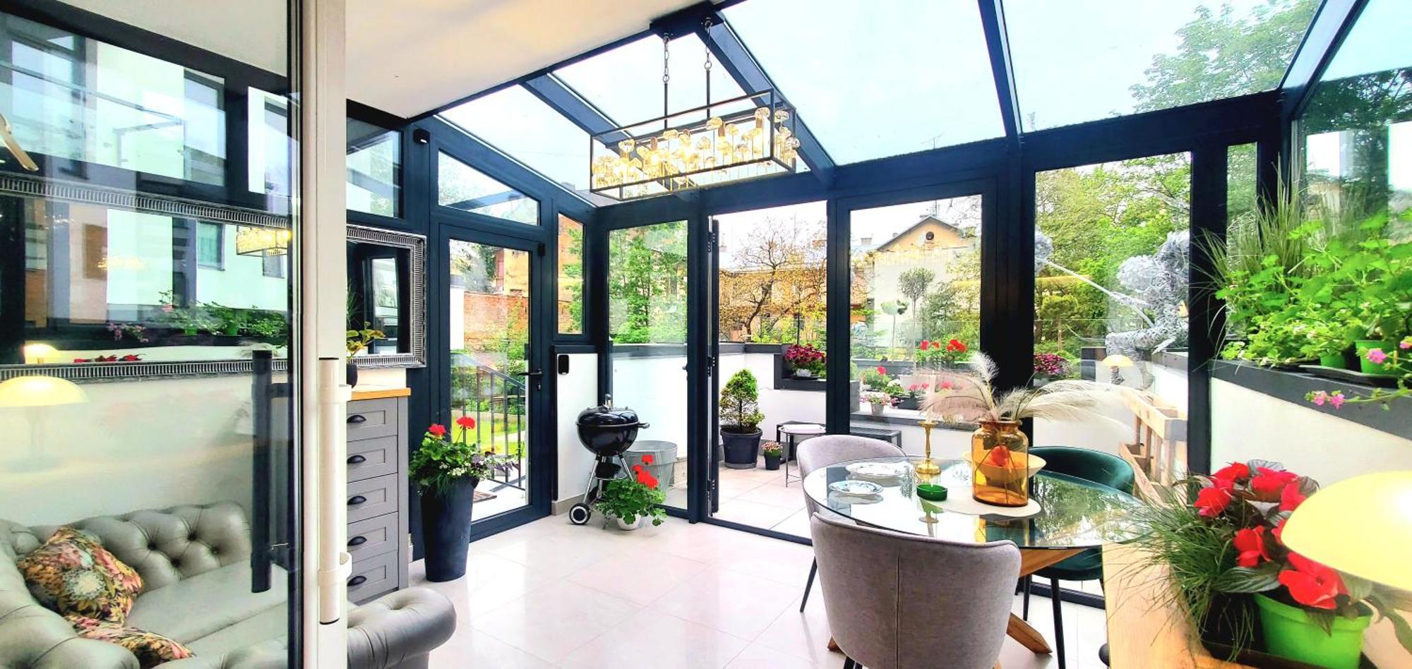 Apart-Terrace On Baker Street Lviv Exterior photo